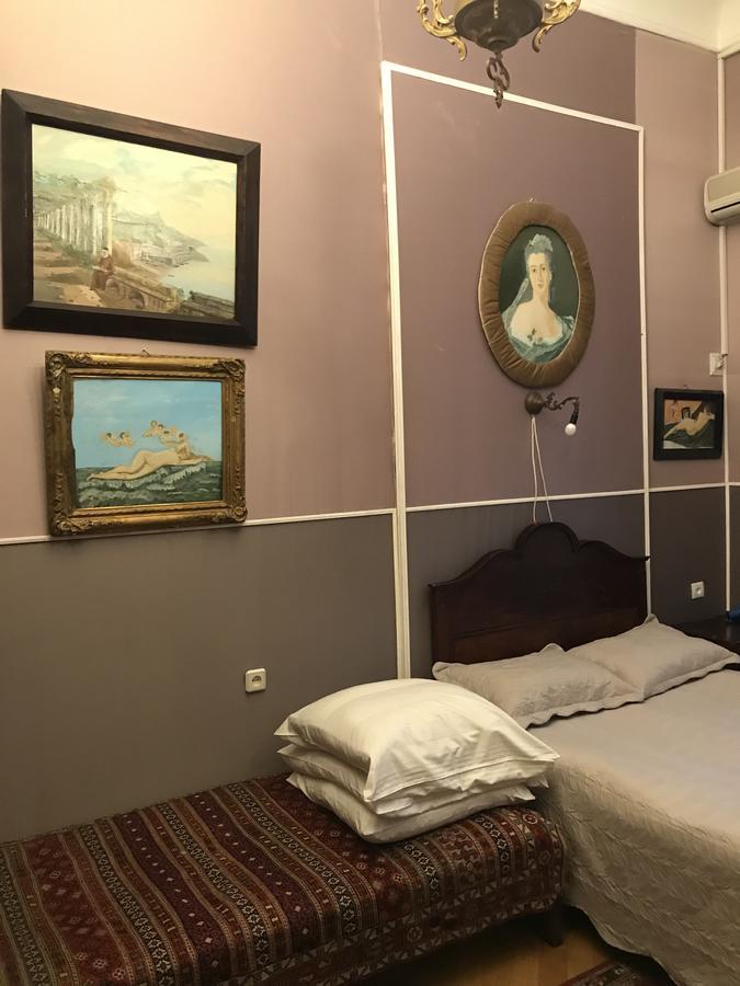 Gutsa Artists Mini-Hotel Tbilisi Exterior photo